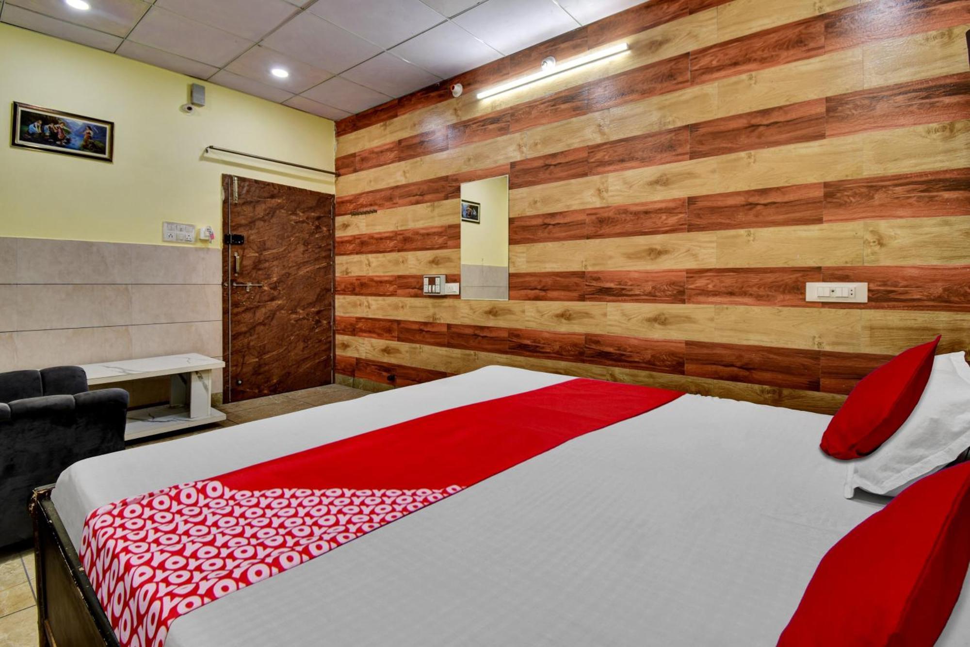 Oyo Flagship Apna Guest House Кота Екстер'єр фото
