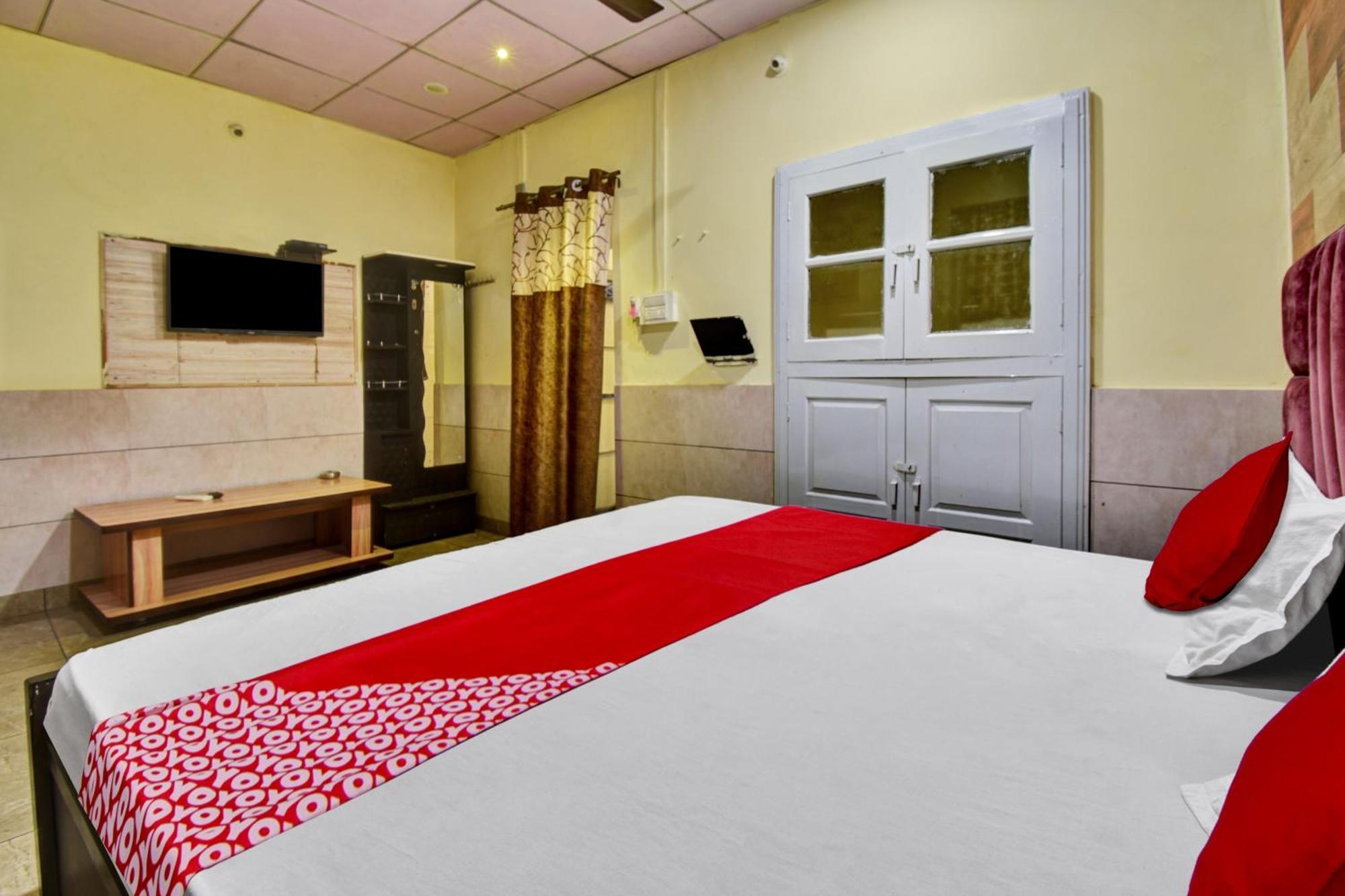 Oyo Flagship Apna Guest House Кота Екстер'єр фото