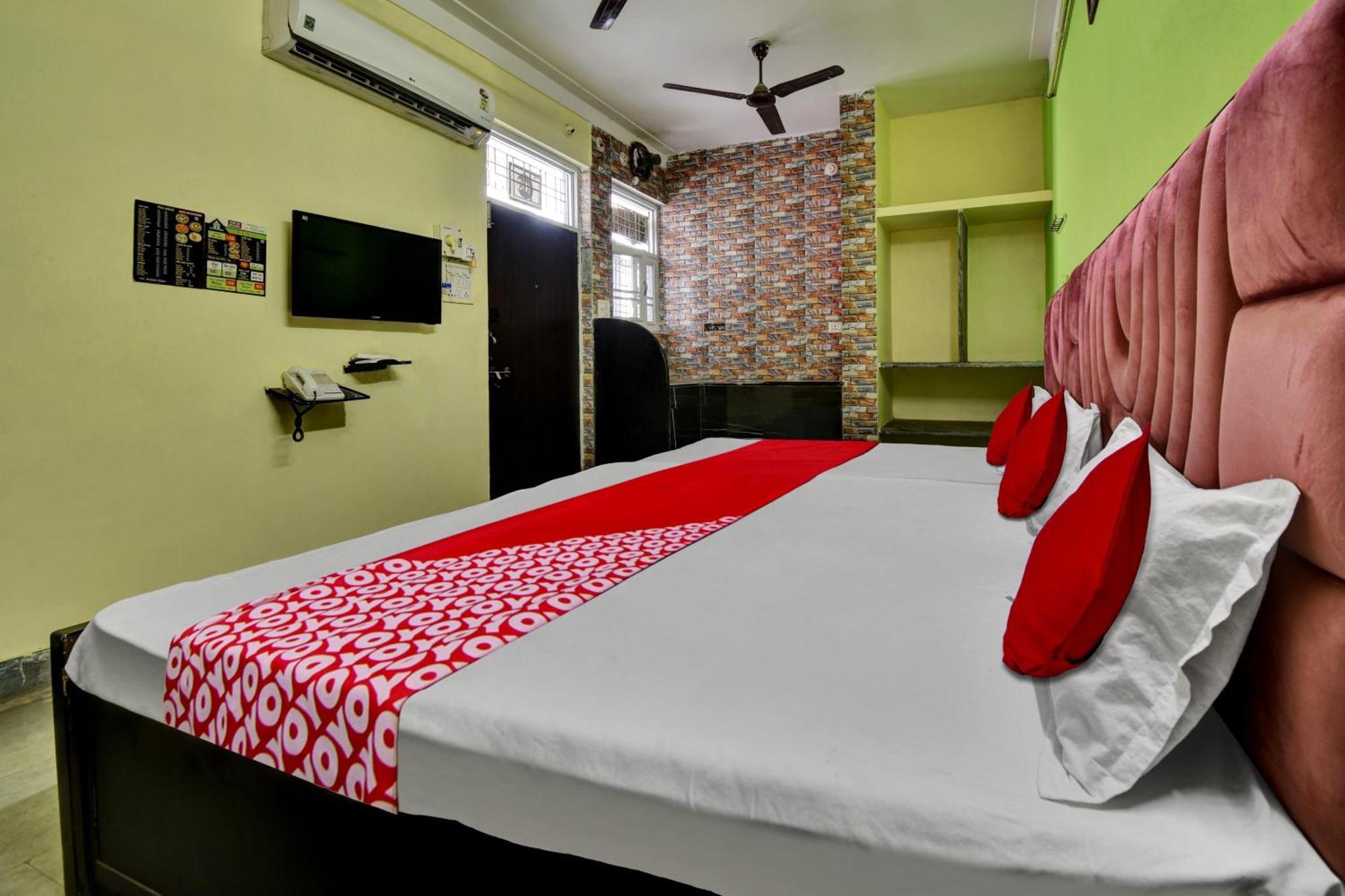 Oyo Flagship Apna Guest House Кота Екстер'єр фото